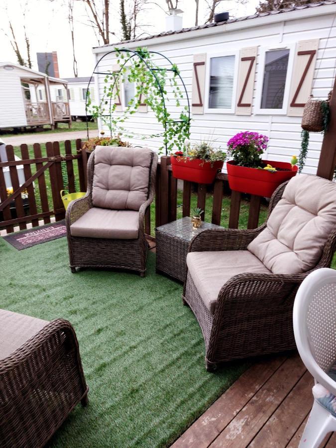 Mobile home tout confort sur camping 3* proche EUROPA PARK a Boofzheim Extérieur photo